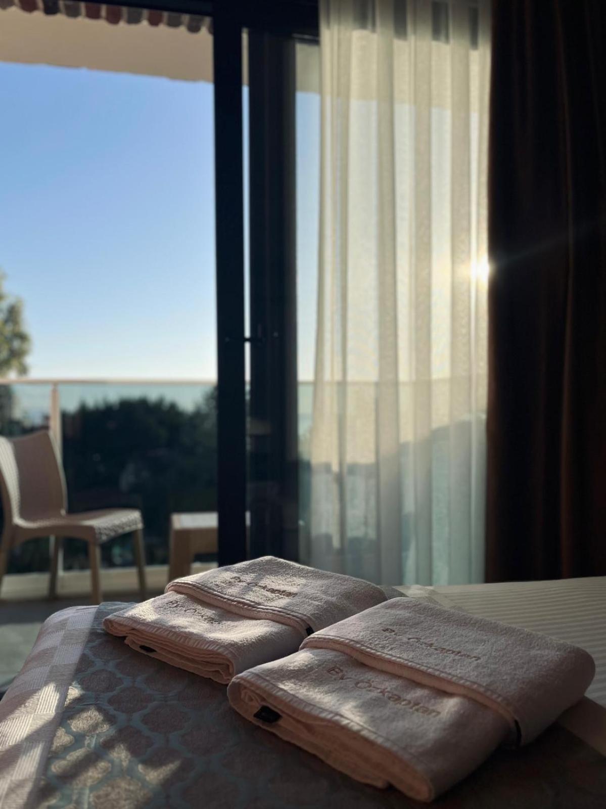 Mari Pembe Otel Marmara Adasi Ngoại thất bức ảnh