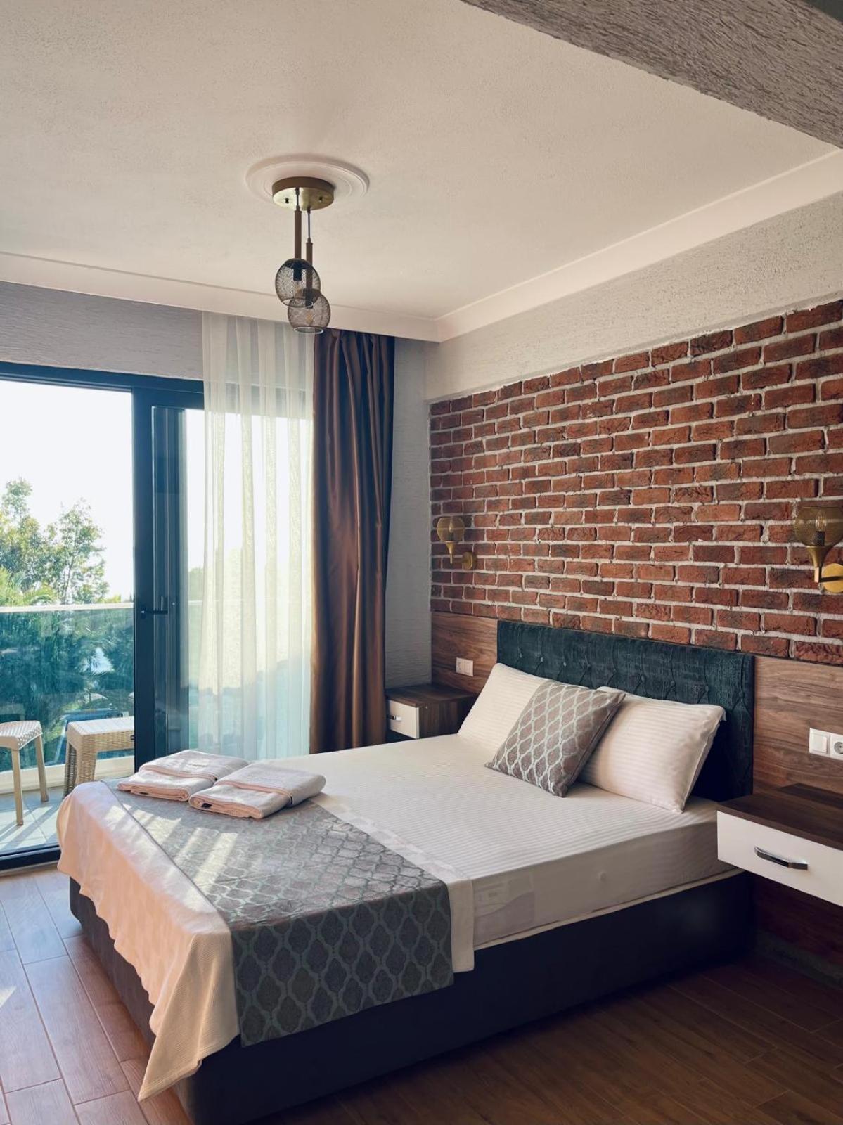 Mari Pembe Otel Marmara Adasi Ngoại thất bức ảnh
